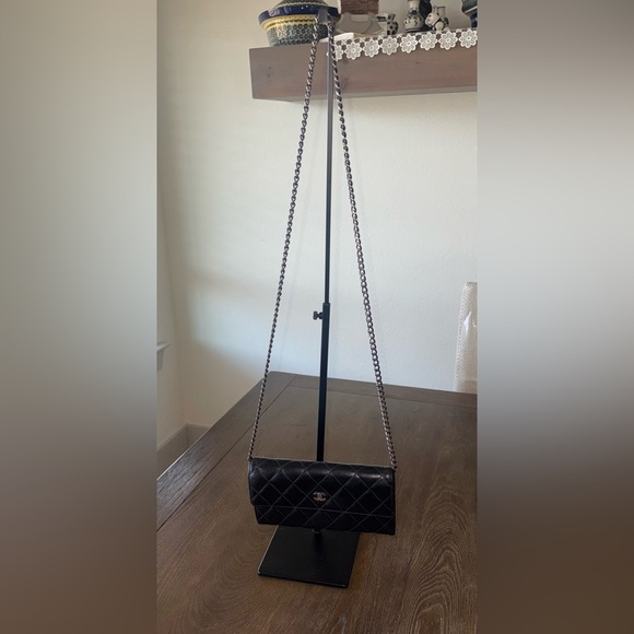 ✨🖤 Chanel Quilted Wallet – Black Lambskin with Silver Hardware🖤✨ - Picture 12 of 14